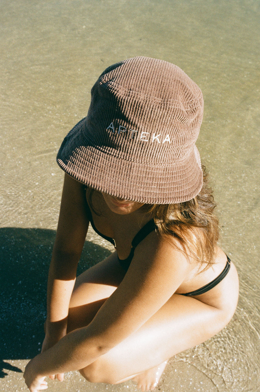 APTEKA Palma Bucket Hat
