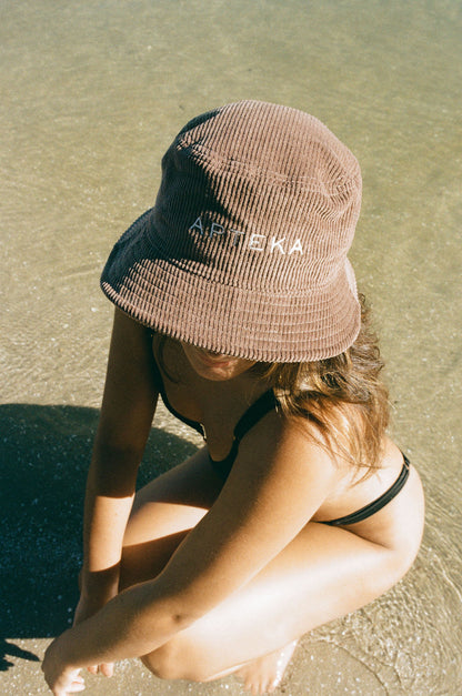 APTEKA Palma Bucket Hat