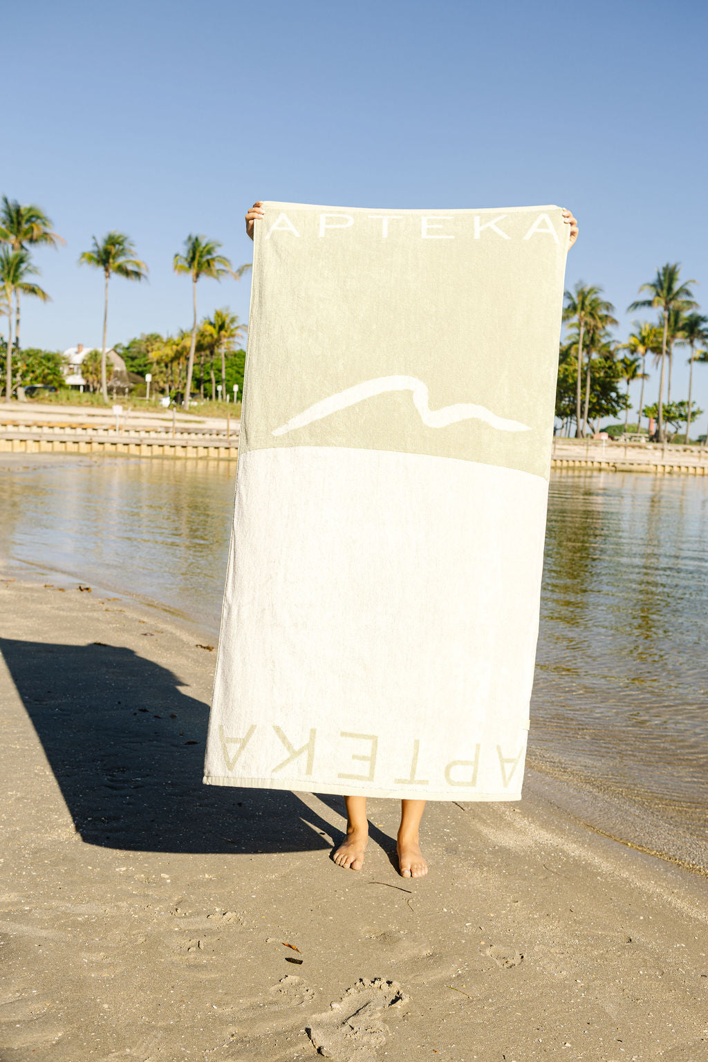 APTEKA Plaża Towel